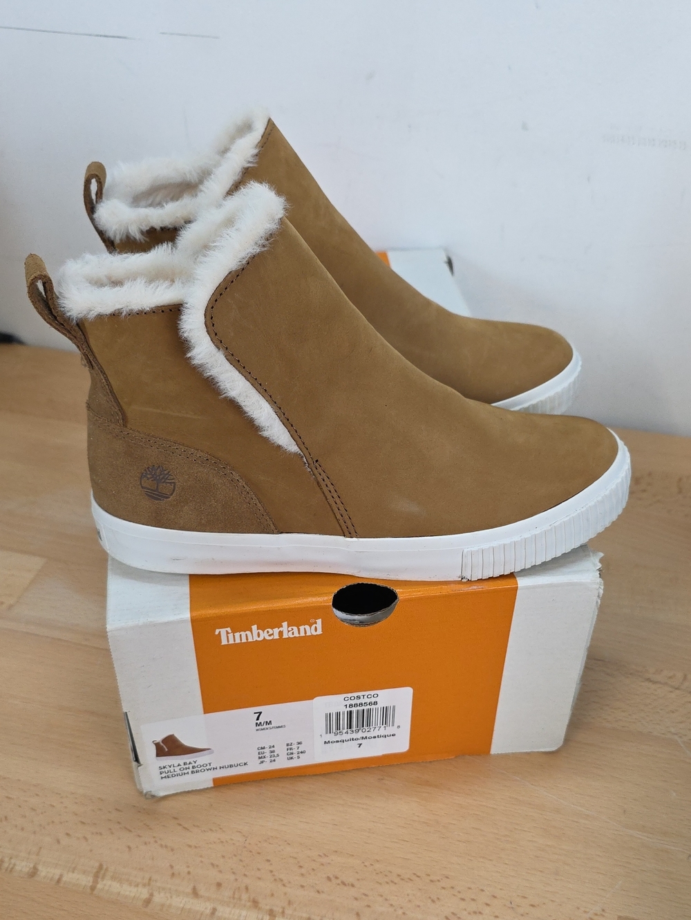 Timberland Women's Tan Shearling-Lined Slip-On Sneakers 7